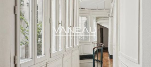 3 bedrooms Duplex in Paris, France No. 146925 14