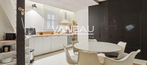 3 bedrooms Duplex in Paris, France No. 146925 10