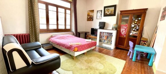 8 bedrooms House in Marcq-en-Baroeul, France No. 156935 11