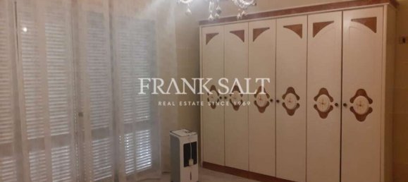 2 bedrooms Maisonette in Mgarr, Malta No. 6109 16