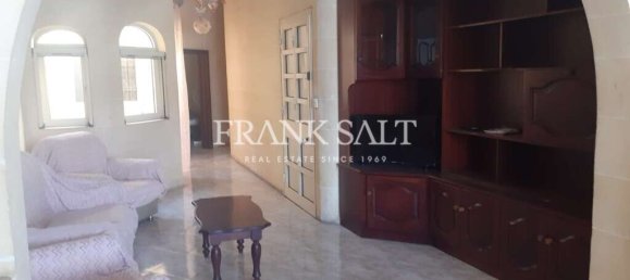 2 bedrooms Maisonette in Mgarr, Malta No. 6109 9