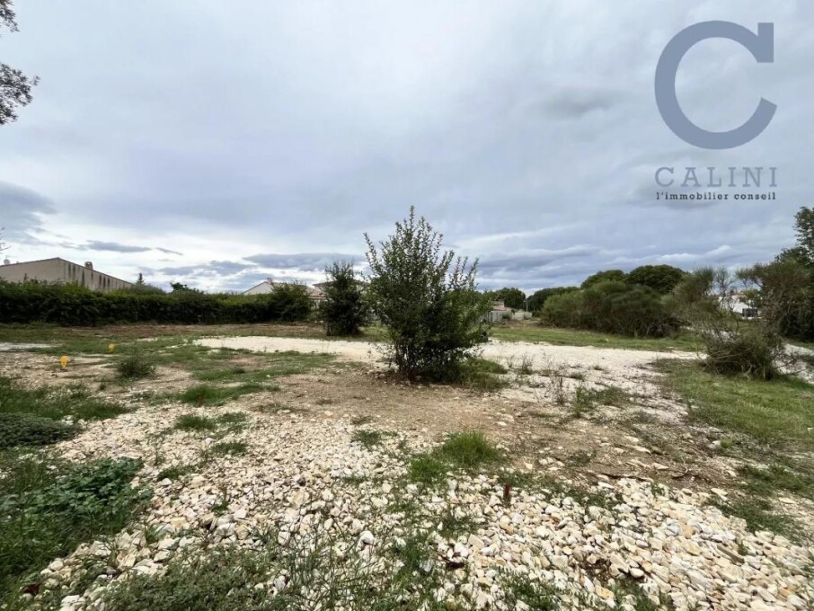 524m² Land in Gard, France No. 325020
