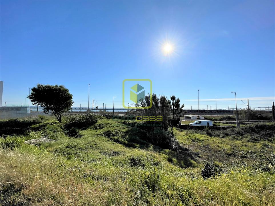  Land in Vila Verde, Portugal No. 268214