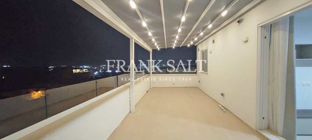 3 chambres Penthouse à San Gwann, Malta No. 10362