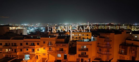 3 chambres Penthouse à San Gwann, Malta No. 10362 2