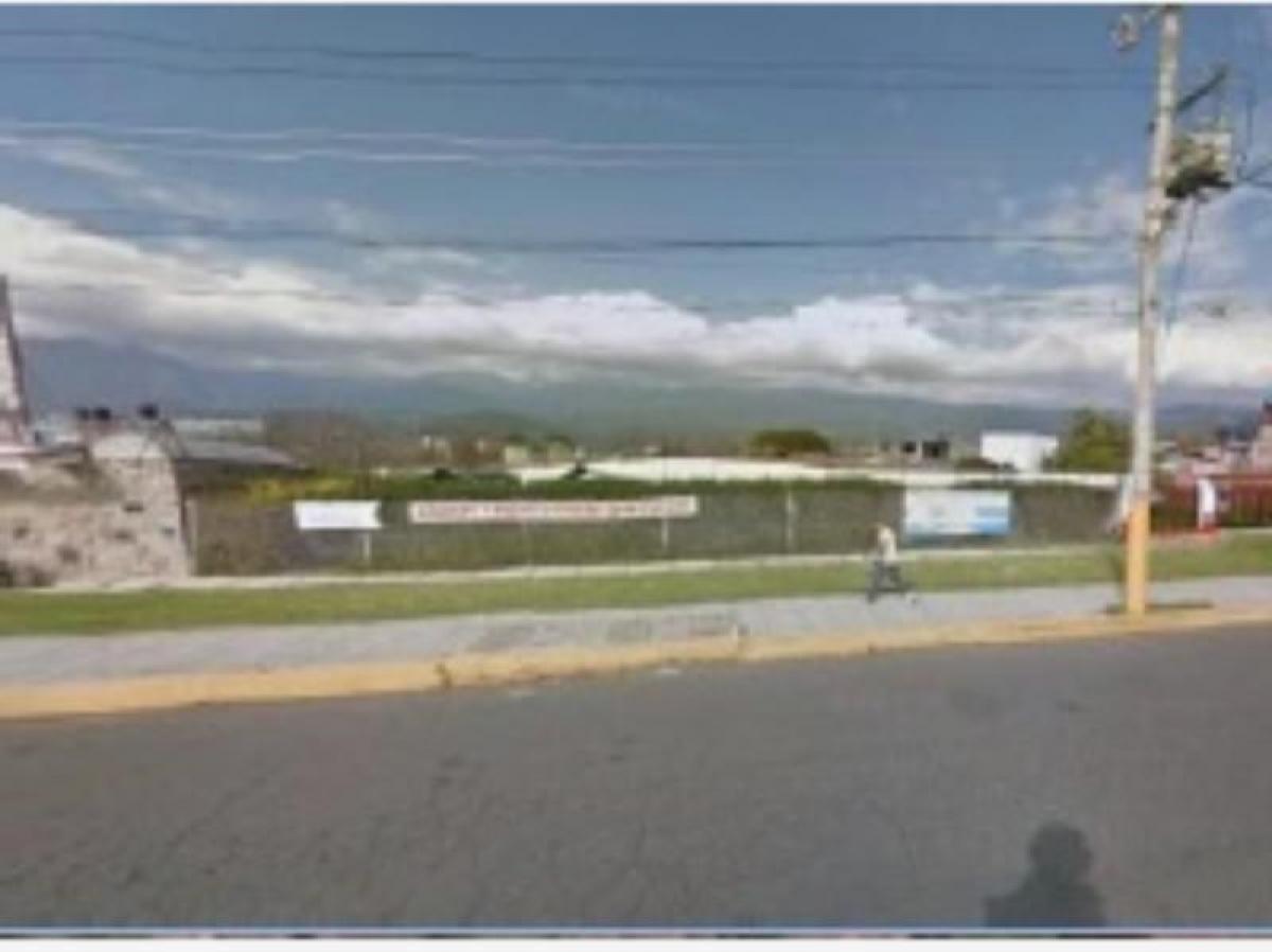 Casa de 3 dormitorios en Amecameca, Mexico No. 228599