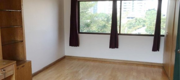 4 bedrooms Bungalow in Bangkok, Thailand No. 568 8