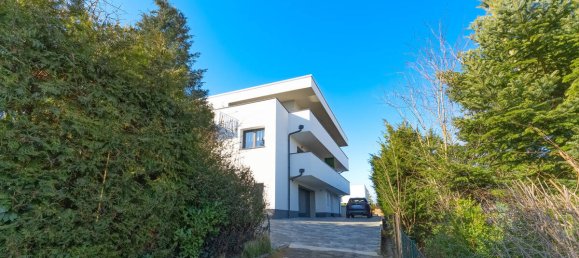 Дуплекс с 3 спальнями в Кассель, Германия № 266833 3