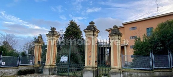 6 غرف نوم فيلا في Bologna, Italy رقم 375360 15