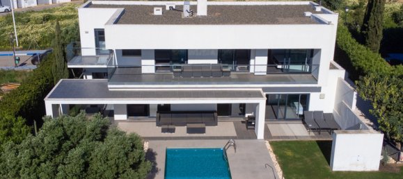 4 bedrooms House in La Duquesa, Spain No. 63290 49