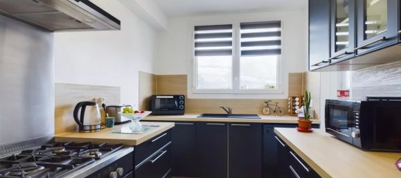 2 chambres Appartement à Saint-André-les-Vergers, France No. 156171 3