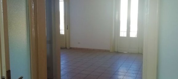 3 rooms Apartment in Busto Arsizio, Italy No. 225406 8