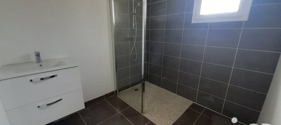 3 chambres Maison à Lion-en-Sullias, France No. 63964 16