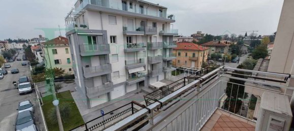 Apartamento de 5 divisões em Rimini, Italy N.º 212585 8