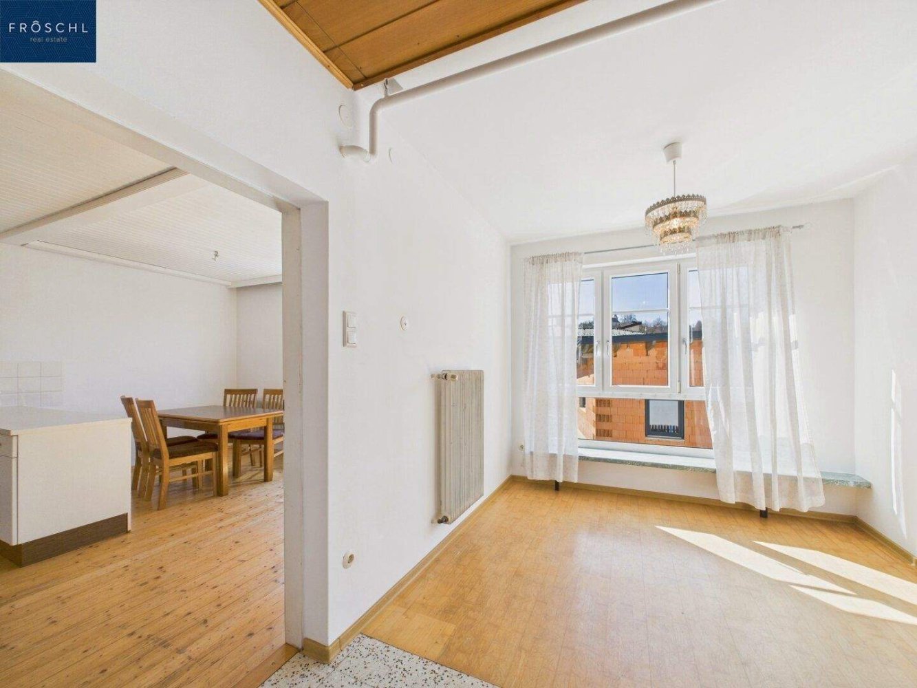 Casa de 6 divisões em Zwettl-Niederosterreich, Austria N.º 177235