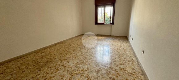 3غرفة شقة في Marano di Napoli, Italy رقم 7072 6