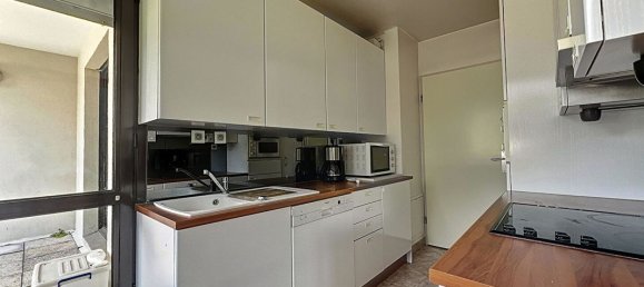 4 Schlafzimmer Wohnung in Suresnes, France, Nr. 147556 9