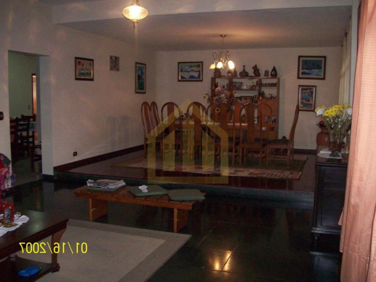 Дом с 5 спальнями в Сан-Паулу, Бразилия № 445457