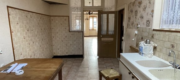 3 bedrooms House in Saint-Erme-Outre-et-Ramecourt, France No. 79720 8