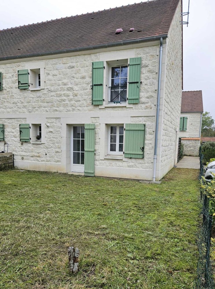 3 bedrooms House in Chantilly, France No. 94516