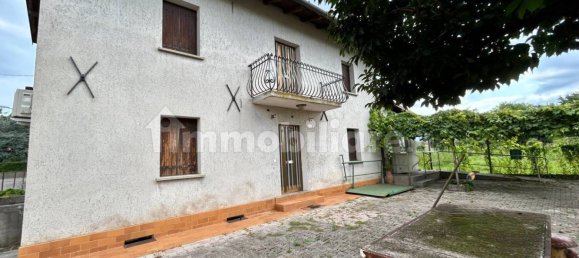 3 Schlafzimmer Villa in Udine, Italy, Nr. 313650 8