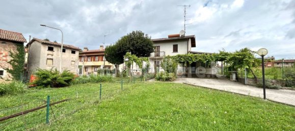 3 Schlafzimmer Villa in Udine, Italy, Nr. 313650 11