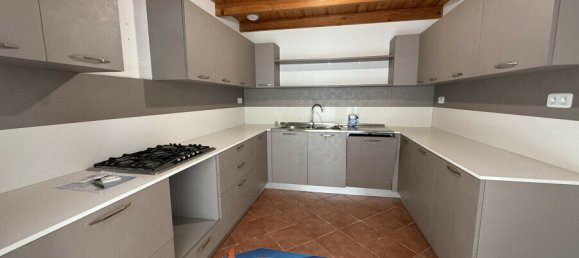 3 bedrooms House in Calvi, France No. 72098 2