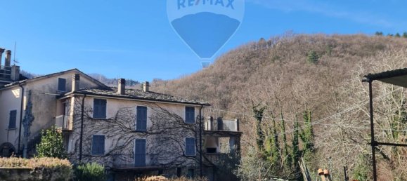 2 Schlafzimmer Haus in Ne, Italy, Nr. 262189 2