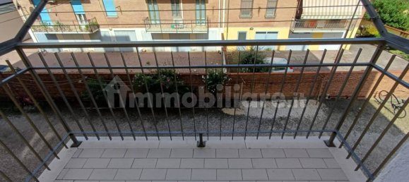 1 bedroom Apartment in Ferrara, Italy No. 328237 4