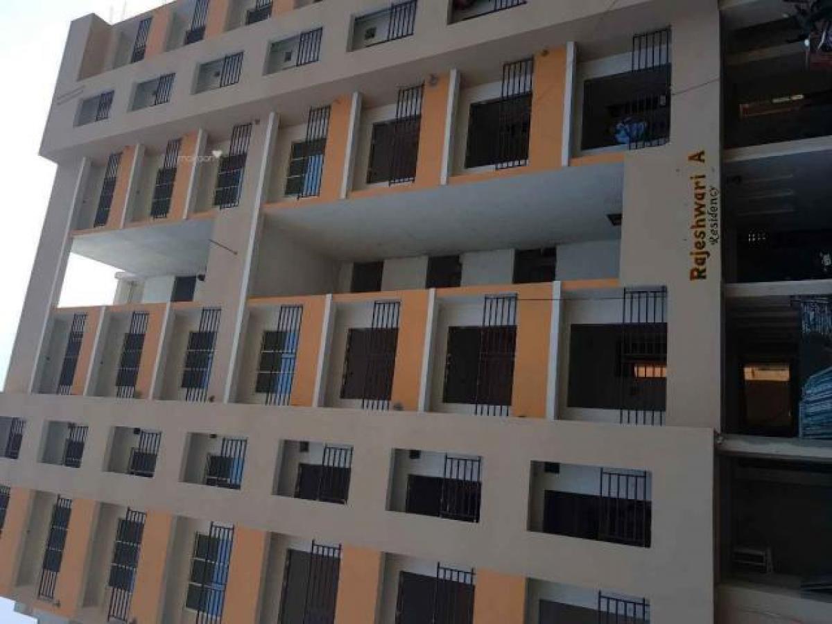 Studio in Mumbai, India No. 18