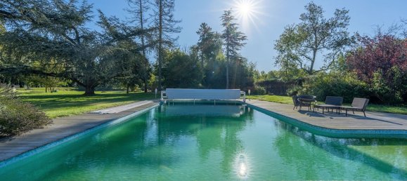 5 bedrooms House in Rivarennes, France No. 244356 8