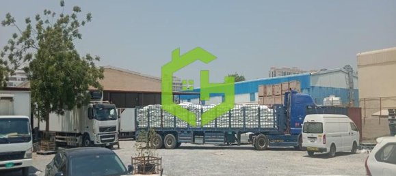 1326.4m² Land in Al Qusais, UAE No. 38646 5