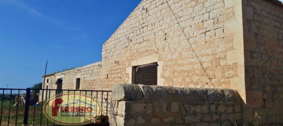 Casa de 6 habitaciónes en Scicli, Italy No. 149217 8