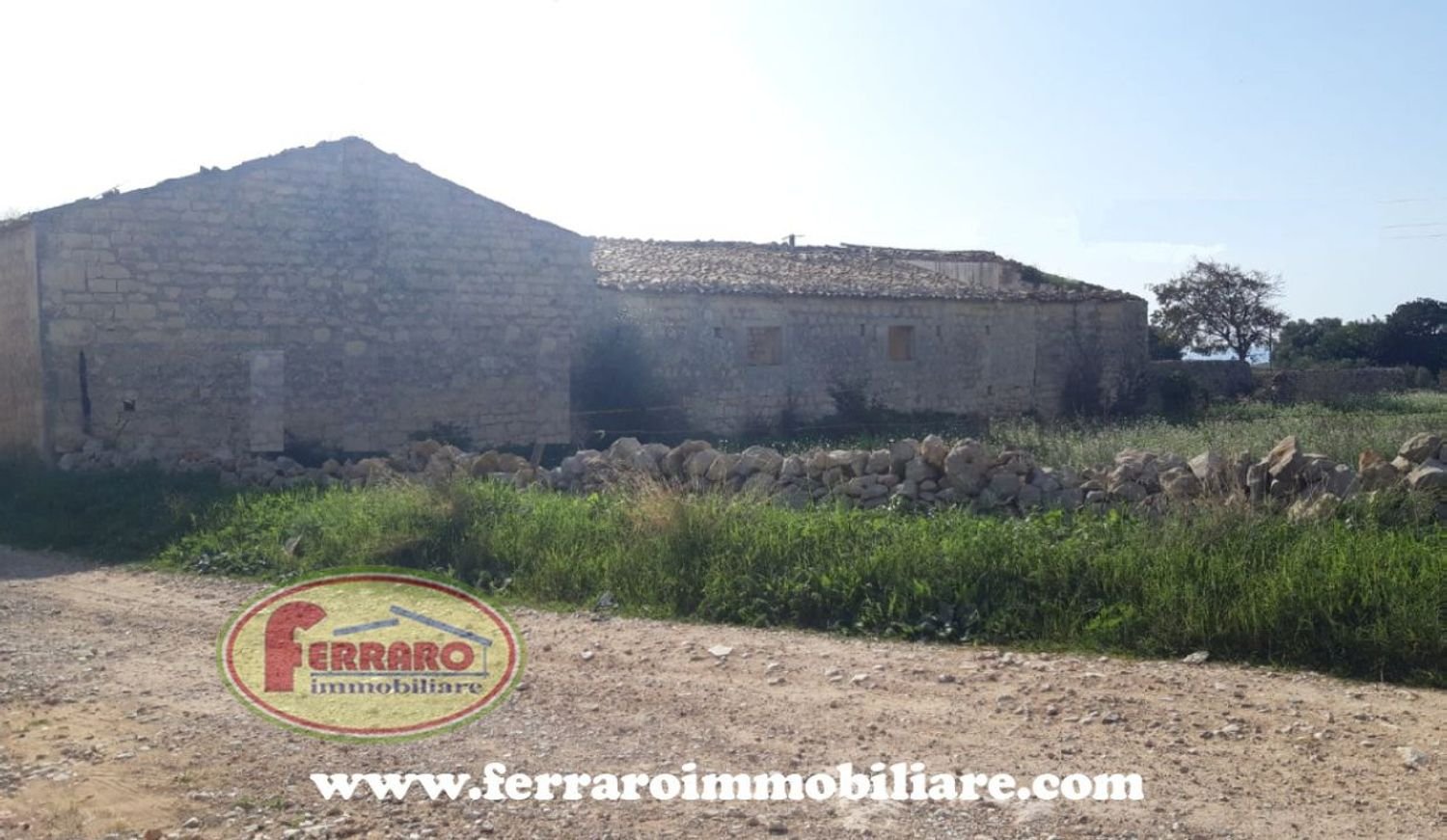 Casa de 6 habitaciónes en Scicli, Italy No. 149217