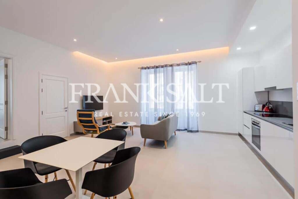 Apartamento de 2 dormitorios en Sliema, Malta No. 3970