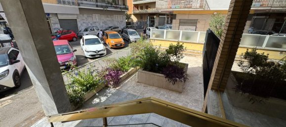 5 bedrooms Apartment in Rome, Italy No. 321567 20