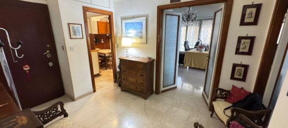 5 bedrooms Apartment in Rome, Italy No. 321567 13