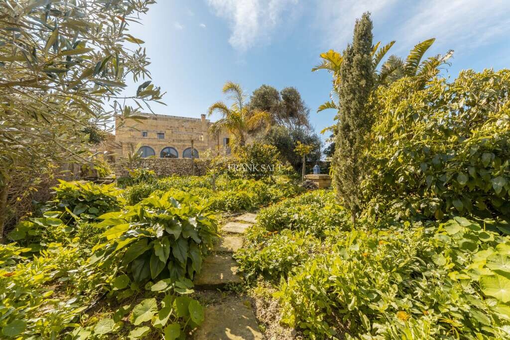 4 chambres Ferme à San Lawrenz, Malta No. 5497