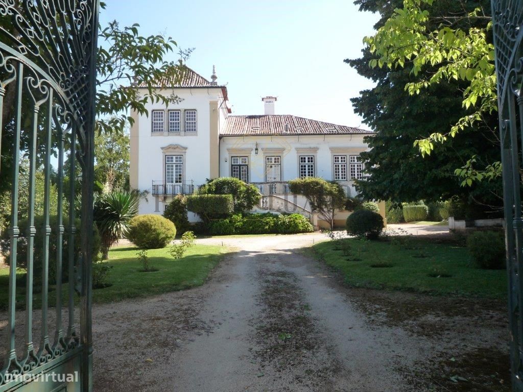 Casa de 8 dormitorios en Lousa, Portugal No. 118483