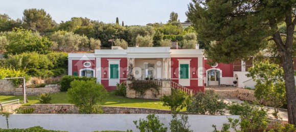 Вилла с 6 спальнями в Монополи, Италия № 59735 9