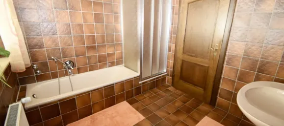 10غرفة بناية في Offenbach, Germany رقم 177610 16