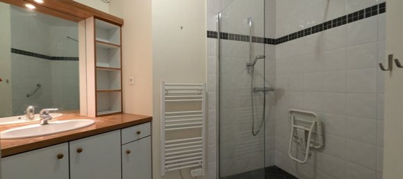 1 bedroom Apartment in Troyes, France No. 235315 16