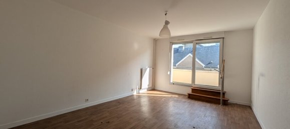 1 bedroom Apartment in Troyes, France No. 235315 13