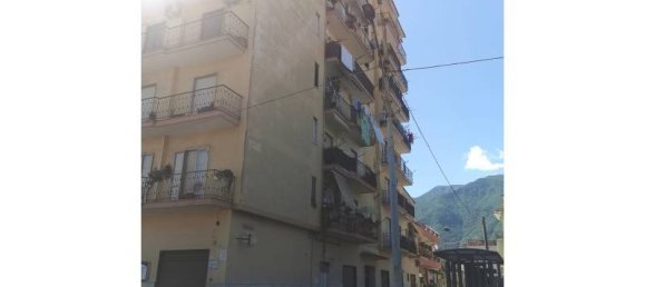 Квартира с 4 комнатами в Ангри, Италия № 262719 2