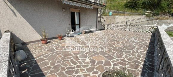 Квартира с 2 спальнями в Валь Брембилла, Италия № 322289 17