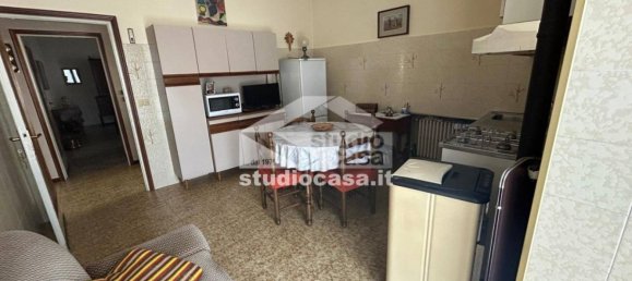 Квартира с 2 спальнями в Валь Брембилла, Италия № 322289 5