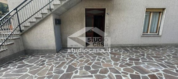 Квартира с 2 спальнями в Валь Брембилла, Италия № 322289 19