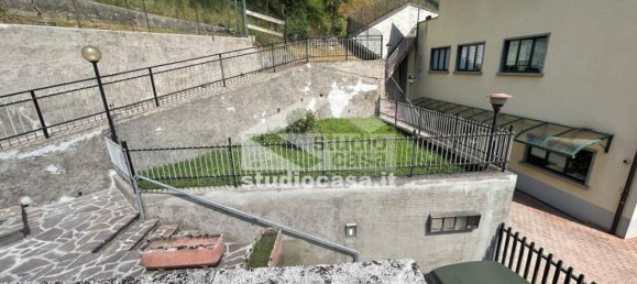 Квартира с 2 спальнями в Валь Брембилла, Италия № 322289 21