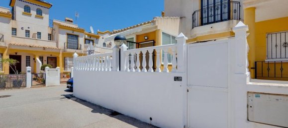 3 bedrooms Townhouse in Guardamar del Segura, Spain No. 186488 4