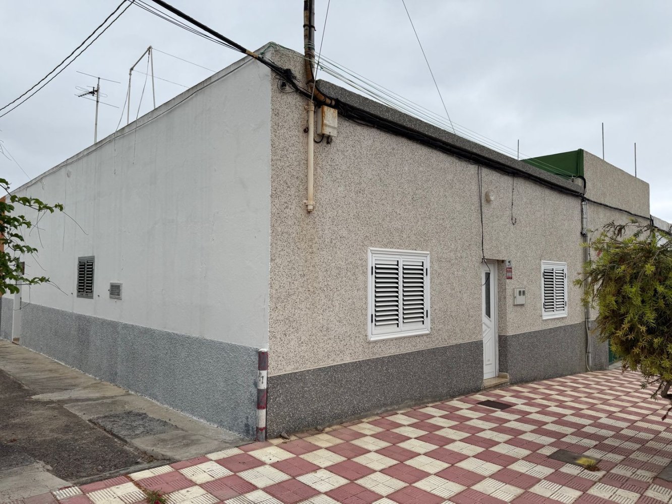 Casa de 3 dormitorios en Arico, Spain No. 170766